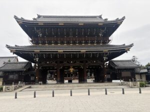 東本願寺の御影堂門