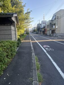 寺町丸太町交差点から北へ向かう寺町通