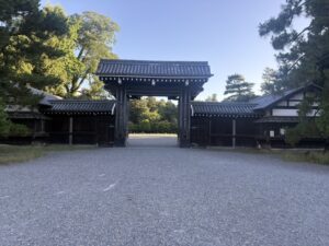 京都御苑の堺町御門
