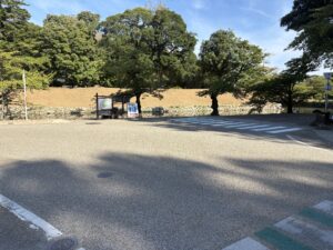 佐和口多聞櫓前の丁字路