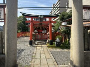 松明殿稲荷神社の鳥居