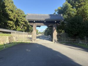 京都御苑の清和院御門