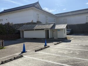 表門橋前の駐車場のトイレ