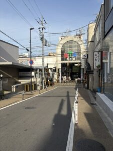 伏見大手筋商店街のアーケード入口