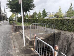 疏水がまた地下に入るところ