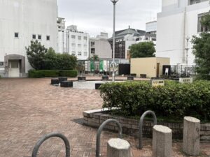 新京極公園(京都のアーケード商店街)