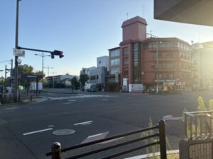 烏丸七条から西へ続く七条通