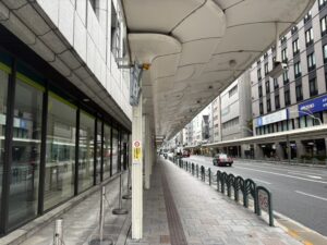 四条通の様子(京都のアーケード商店街)