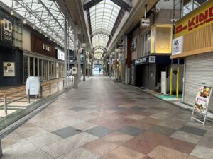 新京極の通り(京都のアーケード商店街)
