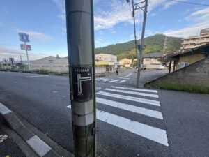 電柱の「そすいさんぽ」の道順表示