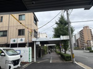 屋根のない部分2(京都のアーケード商店街)