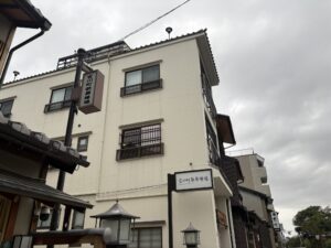 宮川町歌舞練場の看板