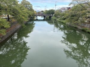 徳成橋から見た鴨東運河