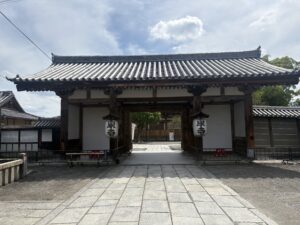 東寺の北大門