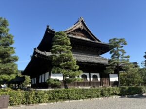 建仁寺 法堂の外観