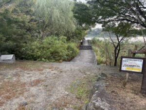 遍照寺旧境内の道