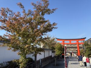 伏見稲荷大社の紅葉