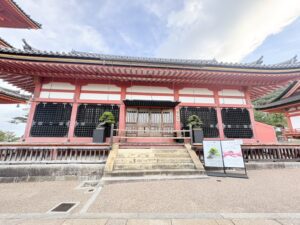 清水寺の経堂