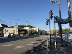 今出川白川の先の疏水沿いの道