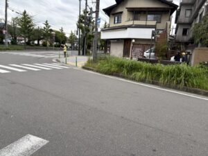 丸太町通に出たところ