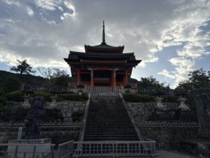 清水寺の西門