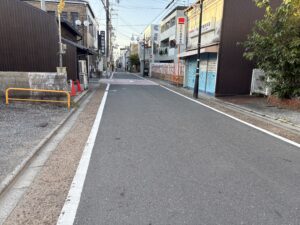 本町通を伏見稲荷へ
