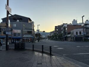 東山三条の交差点