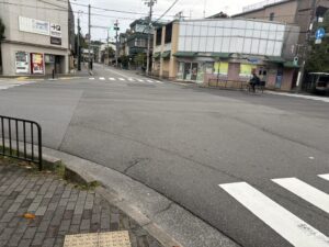 丸太町岡崎道の交差点