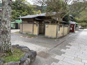 渡月橋の手前のトイレ