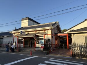 JR稲荷駅
