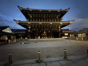 東本願寺の御影堂門
