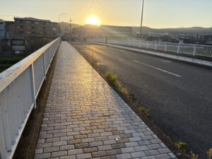 塩小路橋から見た朝日