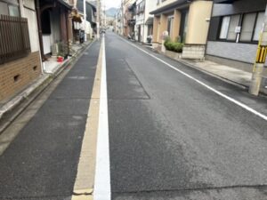 千本鞍馬口から金閣寺へ向かう道