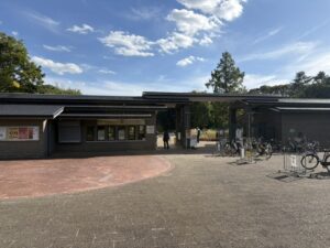 京都府立植物園の北山門